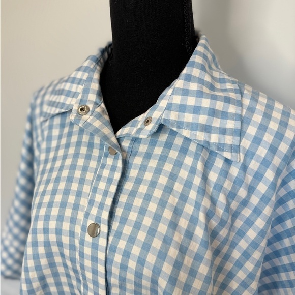 Hers & Mine Blue and White Checkered Button Up (Small) - Picture 4 of 10